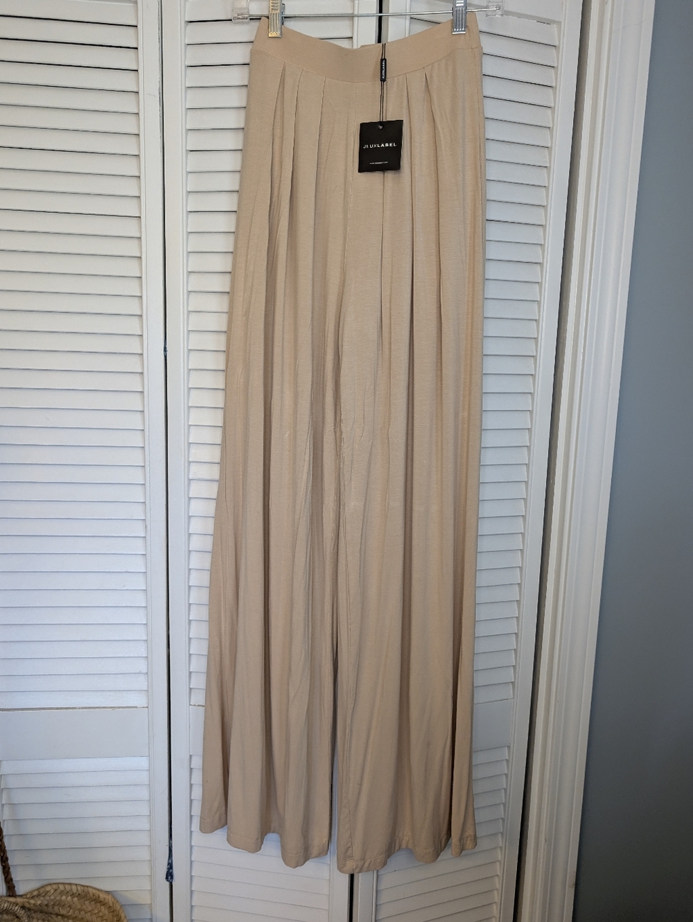 JLUXLABEL Tan Beige Devyn Wide Leg Pleated Trousers Size S NWT - Picture 3 of 13
